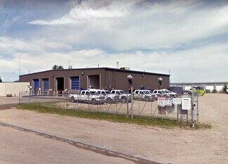 Plus de détails pour 3704 35 St, Whitecourt, AB - Industriel à vendre