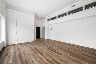 33 W Saint Clair St, Indianapolis, IN for lease Interior Photo- Image 1 of 9