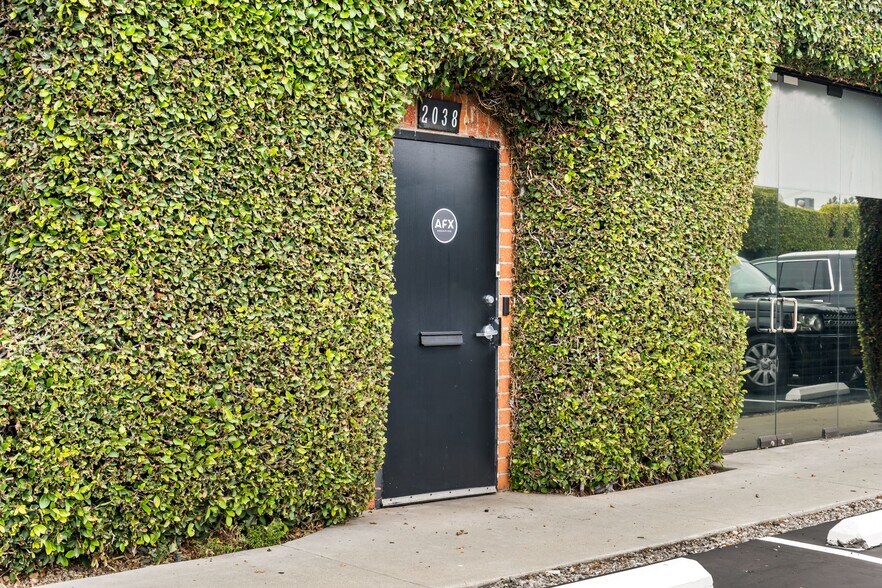 2014-2058 Broadway, Santa Monica, CA à louer - Photo du bâtiment - Image 3 de 29