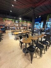 6917 S Red Rd, Coral Gables, FL à louer Photo intérieure- Image 2 de 13