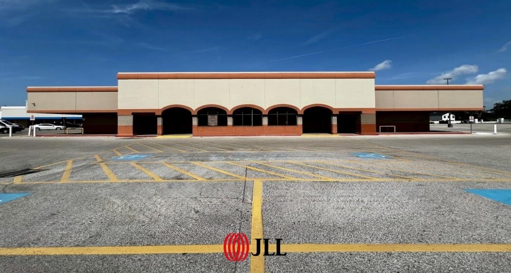 1204 Uvalde Rd, Houston, TX for lease Building Photo- Image 1 of 2