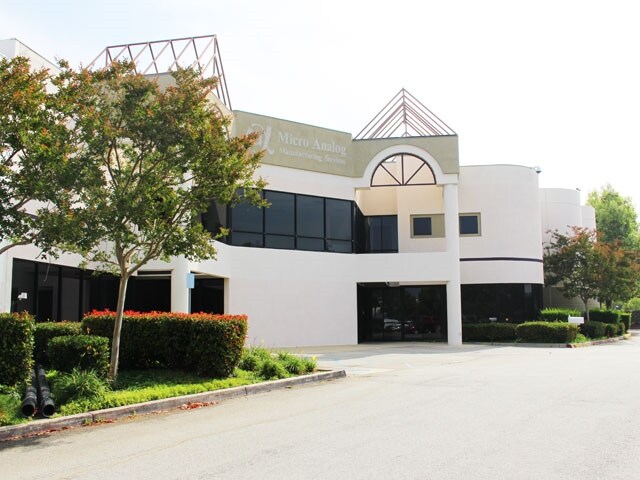 1773 Wright Ave, La Verne, CA à louer - Photo du bâtiment - Image 3 de 8