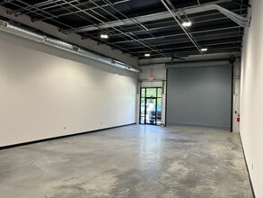 230 Casey's Ln, Flowood, MS for lease Interior Photo- Image 1 of 16