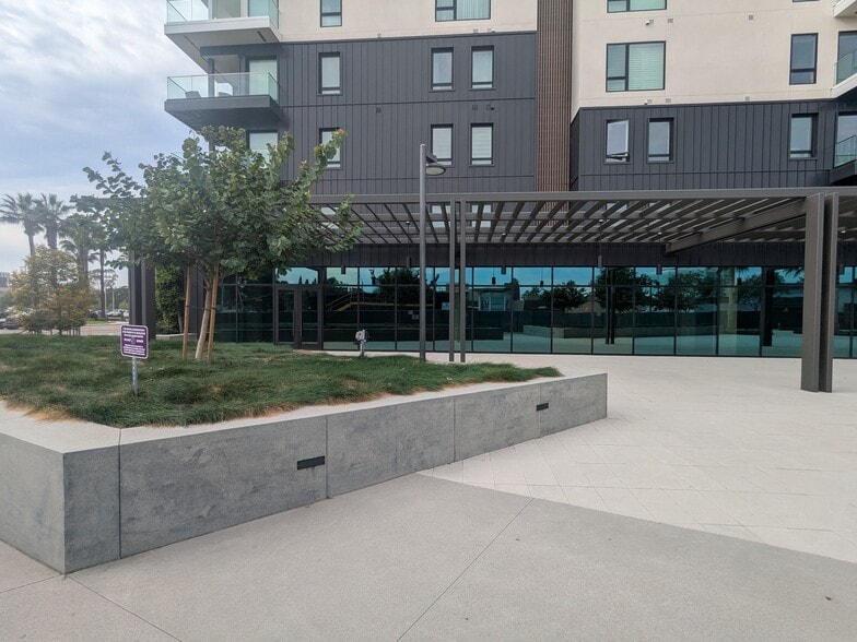 2103 Rivington, Irvine, CA for lease - Building Photo - Image 1 of 3