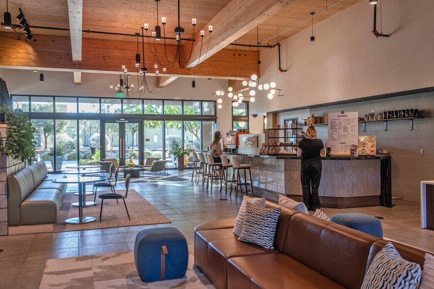 433 S Farmer Ave, Tempe, AZ for lease - Interior Photo - Image 2 of 21