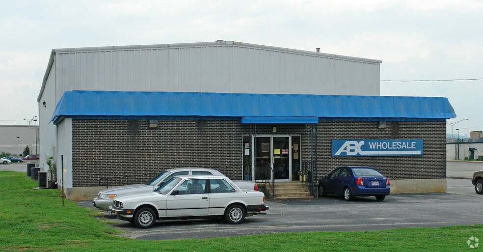 2612 Leeman Ferry Rd SW, Huntsville, AL à louer - Photo du bâtiment - Image 2 de 2