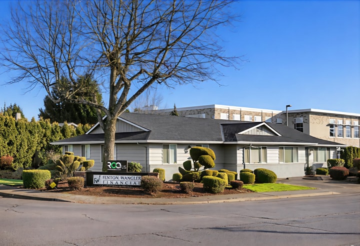 415 SE 117th Ave, Vancouver, WA for sale Primary Photo- Image 1 of 11