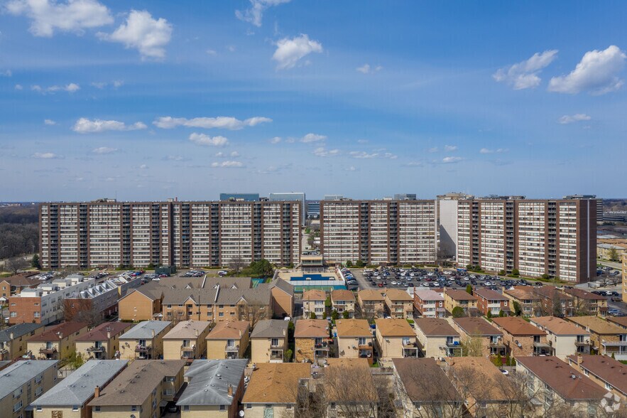 5441 N East River Rd, Chicago, IL for lease - Aerial - Image 3 of 27