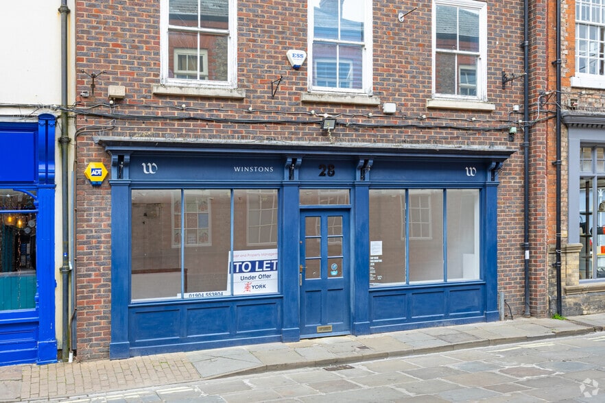 28 Back Swinegate, York for lease - Building Photo - Image 3 of 3