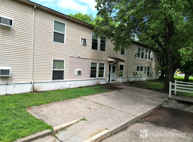 2305 S Rotherwood Ave, Evansville, IN for sale - Building Photo - Image 3 of 15