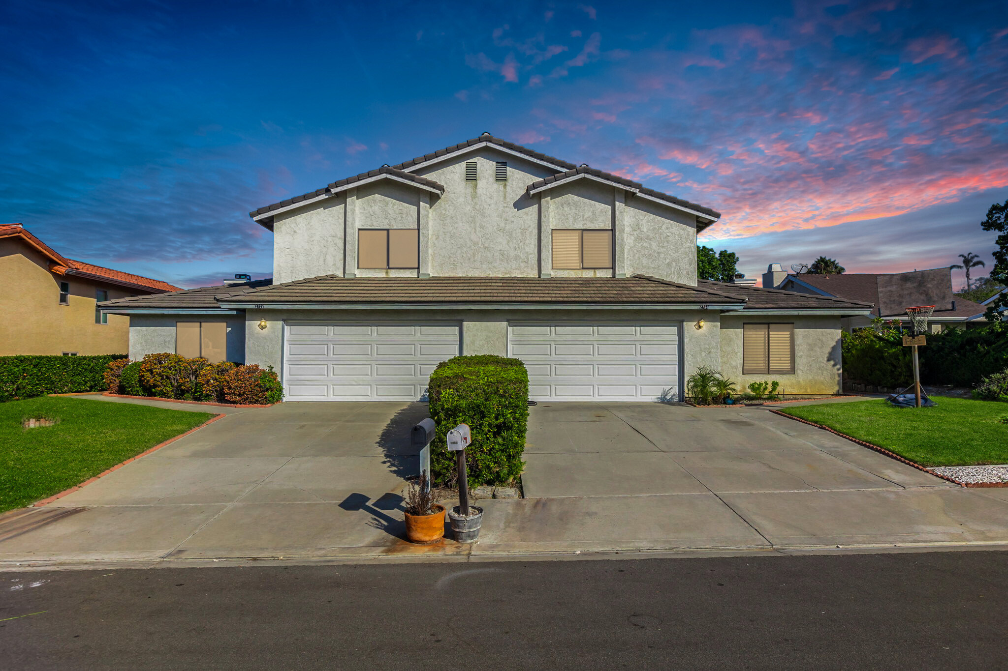 2732-2734 Luciernaga St, Carlsbad, CA à vendre Photo du b timent- Image 1 de 24