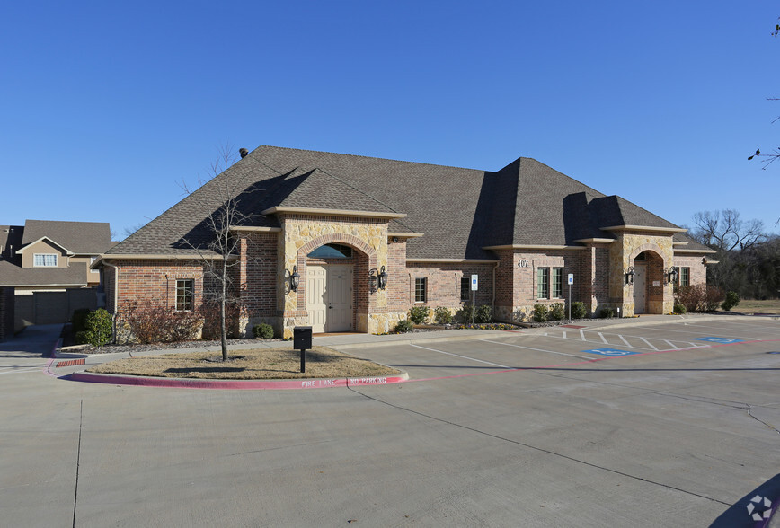 407 W Danieldale Rd, Duncanville, TX for sale - Primary Photo - Image 1 of 1