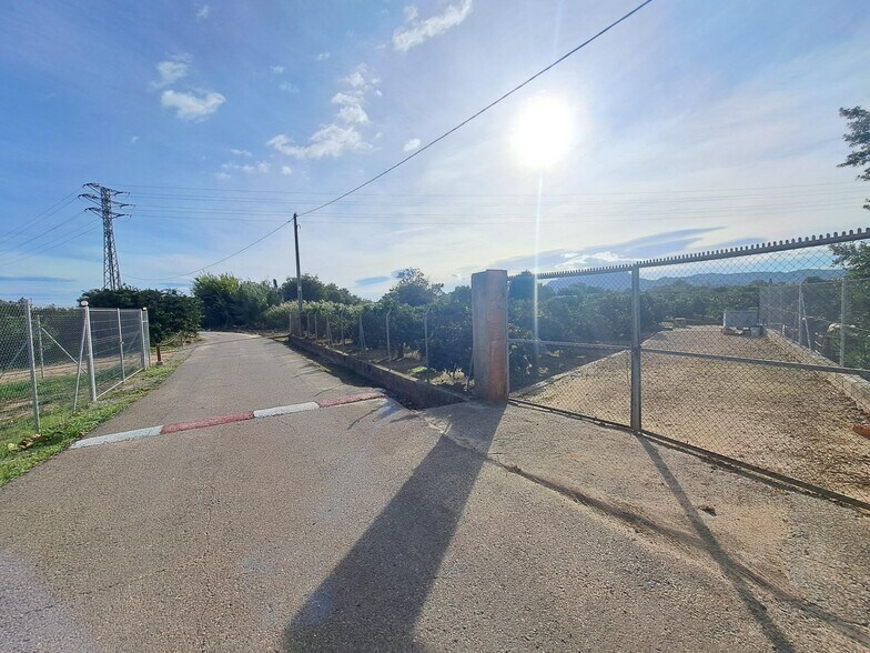Land in Alzira, Valencia for sale - Building Photo - Image 1 of 12