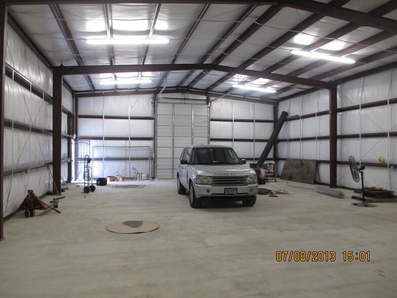 5027 Reed Rd, Houston, TX for lease - Interior Photo - Image 2 of 14