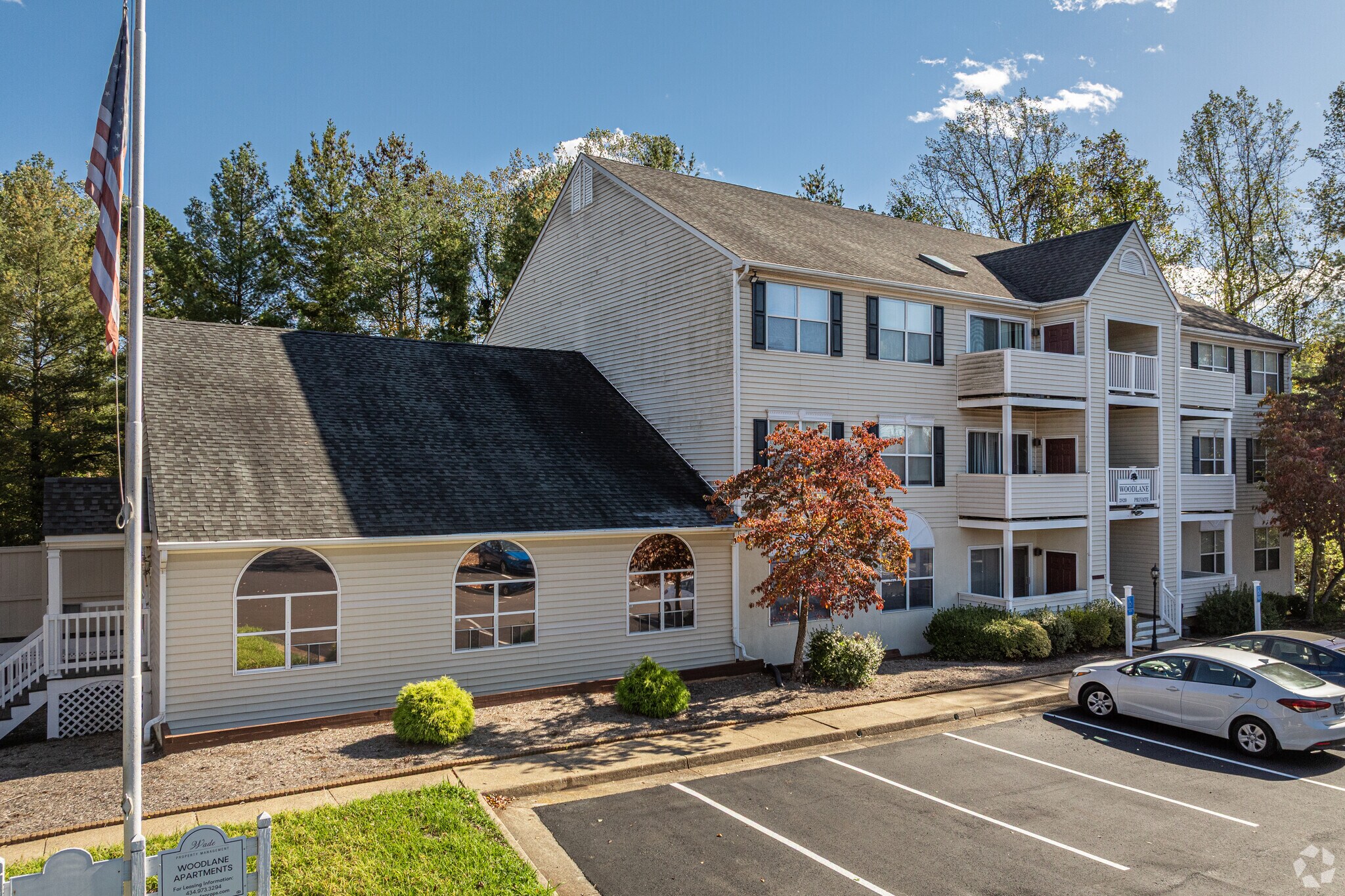 2820 Hydraulic Rd, Charlottesville, VA for lease Primary Photo- Image 1 of 46