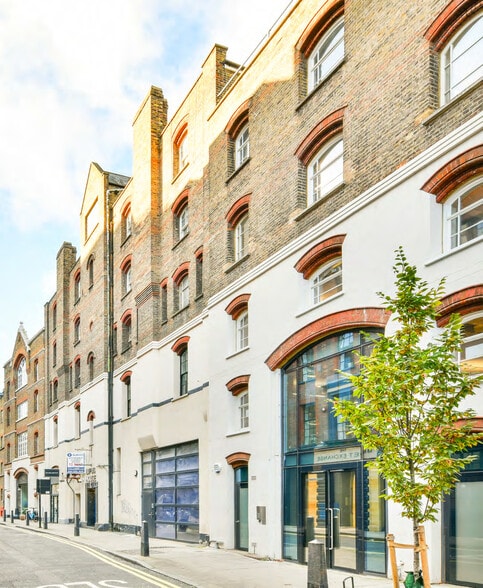 11-13 Macklin St, London for lease - Building Photo - Image 3 of 4
