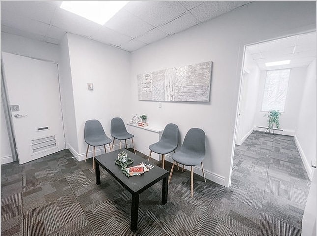 111 Waterloo St, London, ON for lease Interior Photo- Image 1 of 6