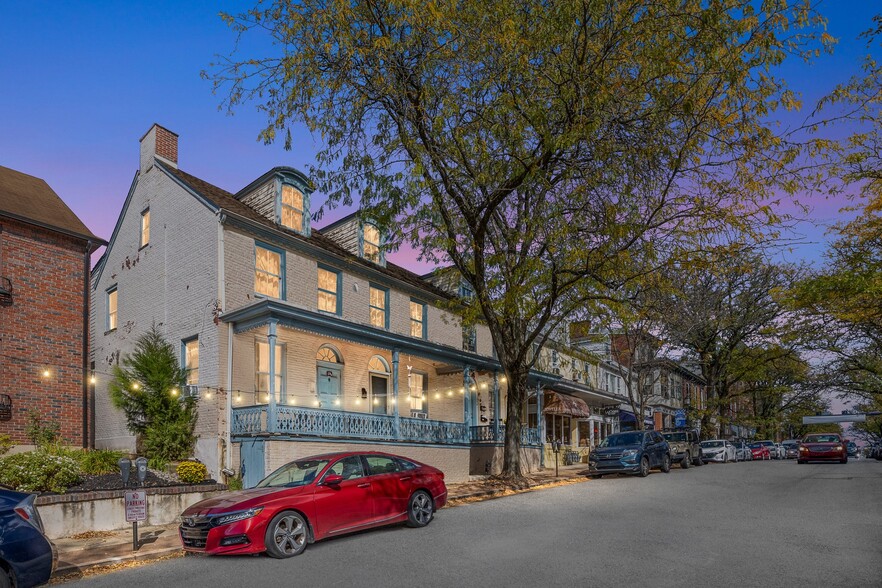 125 W State St, Kennett Square, PA for sale - Primary Photo - Image 1 of 52