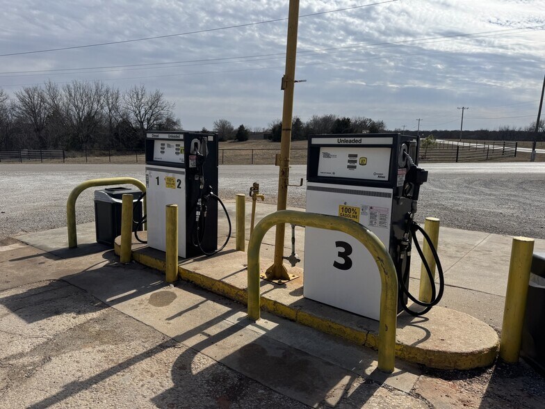 12001 Slaughterville Rd, Lexington, OK for sale - Building Photo - Image 2 of 6