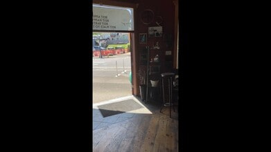 101 W Columbia River Hwy, Troutdale, OR à louer - Vidéo sur l’inscription commerciale