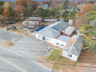 Plus de détails pour 72 Unity St, Turners Falls, MA - Commerce de détail à vendre