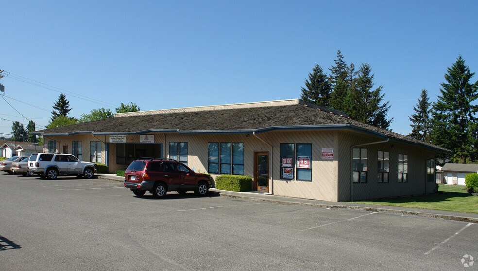 16218 Pacific Ave S, Spanaway, WA à vendre - Photo du bâtiment - Image 2 de 2