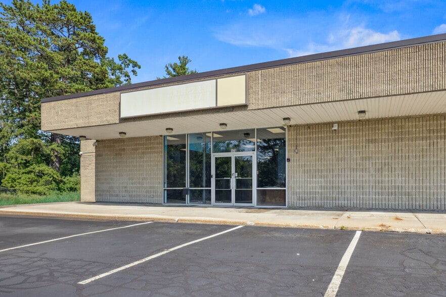 175 Amherst St, Nashua, NH à louer - Photo du bâtiment - Image 3 de 24