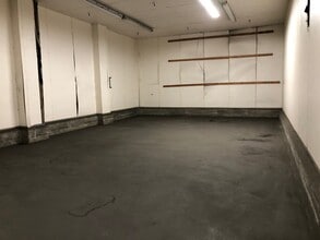 1400 Cross St, Eugene, OR for lease Interior Photo- Image 2 of 2