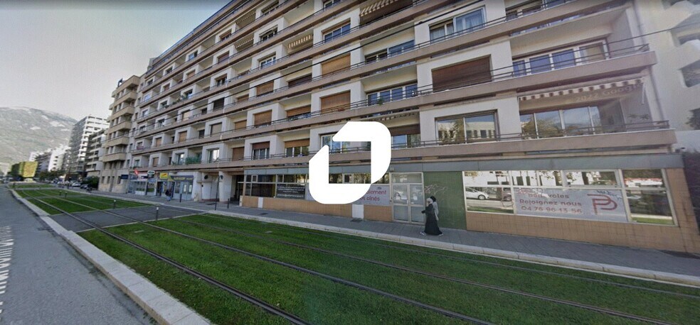 Bureau dans Grenoble à louer - Photo du bâtiment - Image 1 de 1