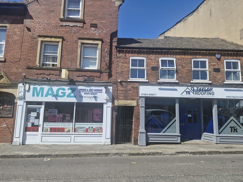 154 Westgate, Wakefield for sale - Building Photo - Image 3 of 3