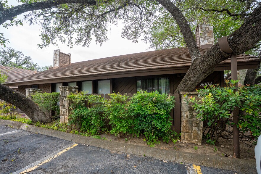 8004 West Ave, San Antonio, TX à vendre - Photo du bâtiment - Image 3 de 24