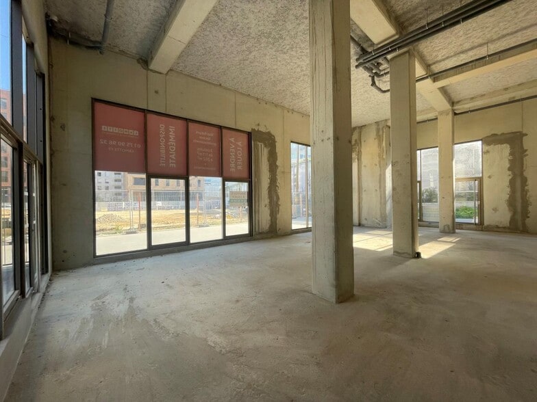 Flex in Vitry-sur-Seine for sale - Interior Photo - Image 2 of 7