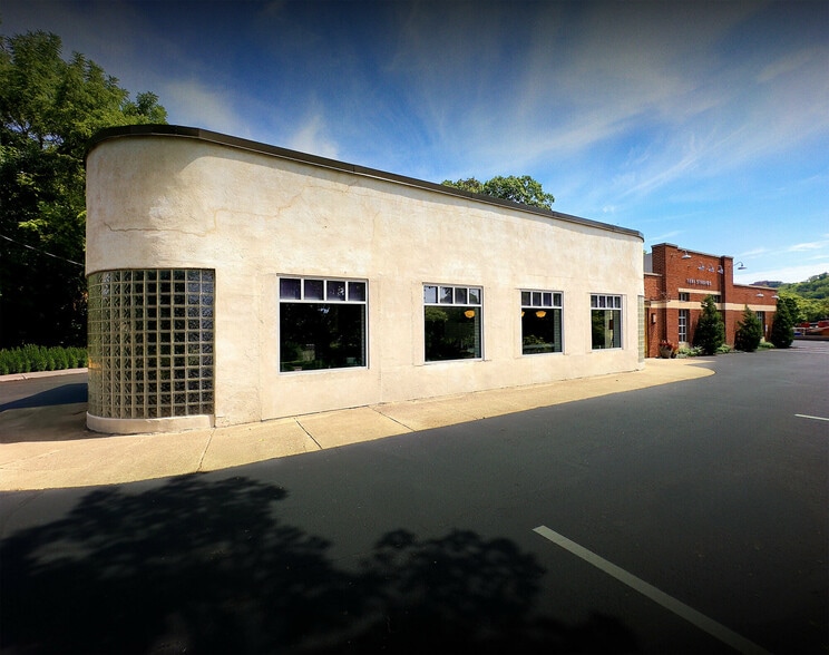 3344 Central Pky, Cincinnati, OH for sale - Building Photo - Image 2 of 19