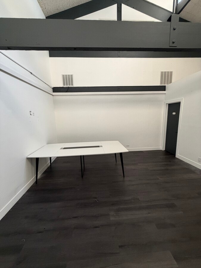 4885 S 900 E, Salt Lake City, UT 84117 - Unit 102 - - Interior Photo - Image 1 of 18