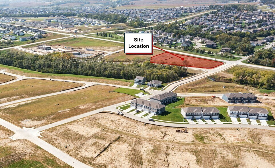 8804 168th st, Bennington, NE à louer - Photo du bâtiment - Image 3 de 6