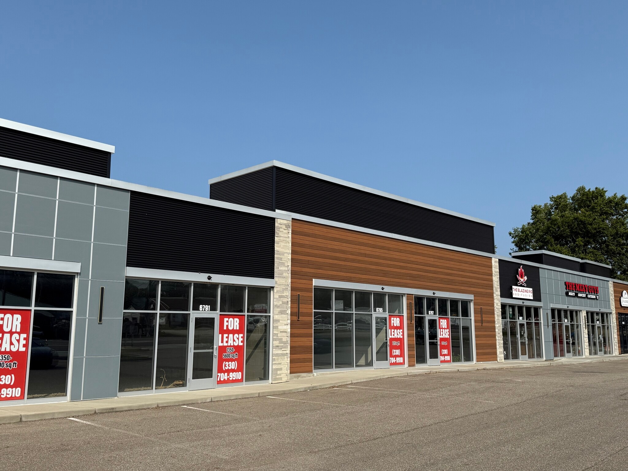 6781 Wales Ave NW, North Canton, OH for lease Interior Photo- Image 1 of 3