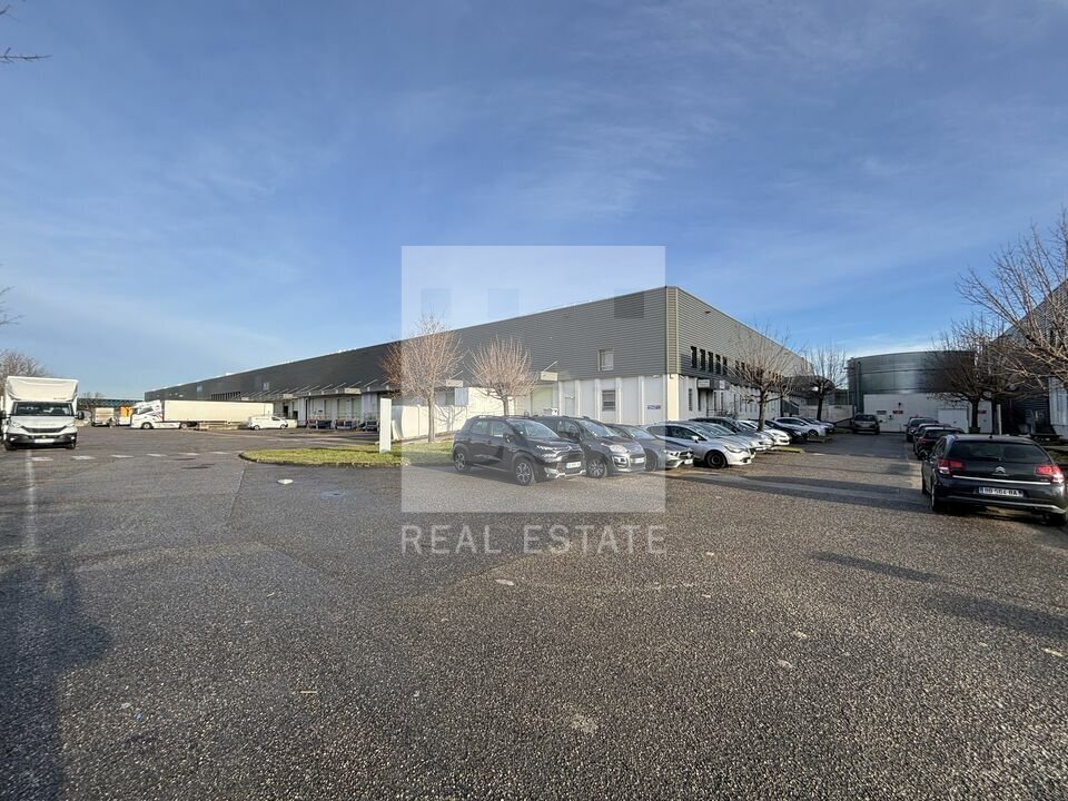 7 Rue André Sentuc, Vénissieux for lease Building Photo- Image 1 of 13