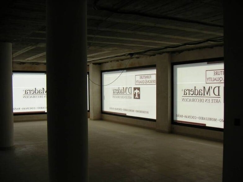 Retail in El Ejido, Almería for lease - Building Photo - Image 2 of 4