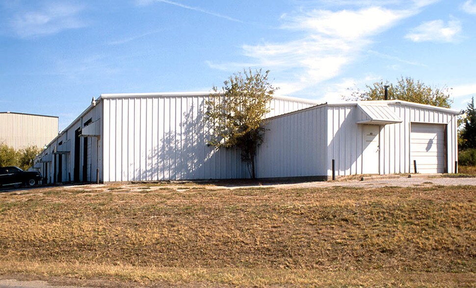 801-817 S 6th Ave, Mansfield, TX for sale - Primary Photo - Image 1 of 2
