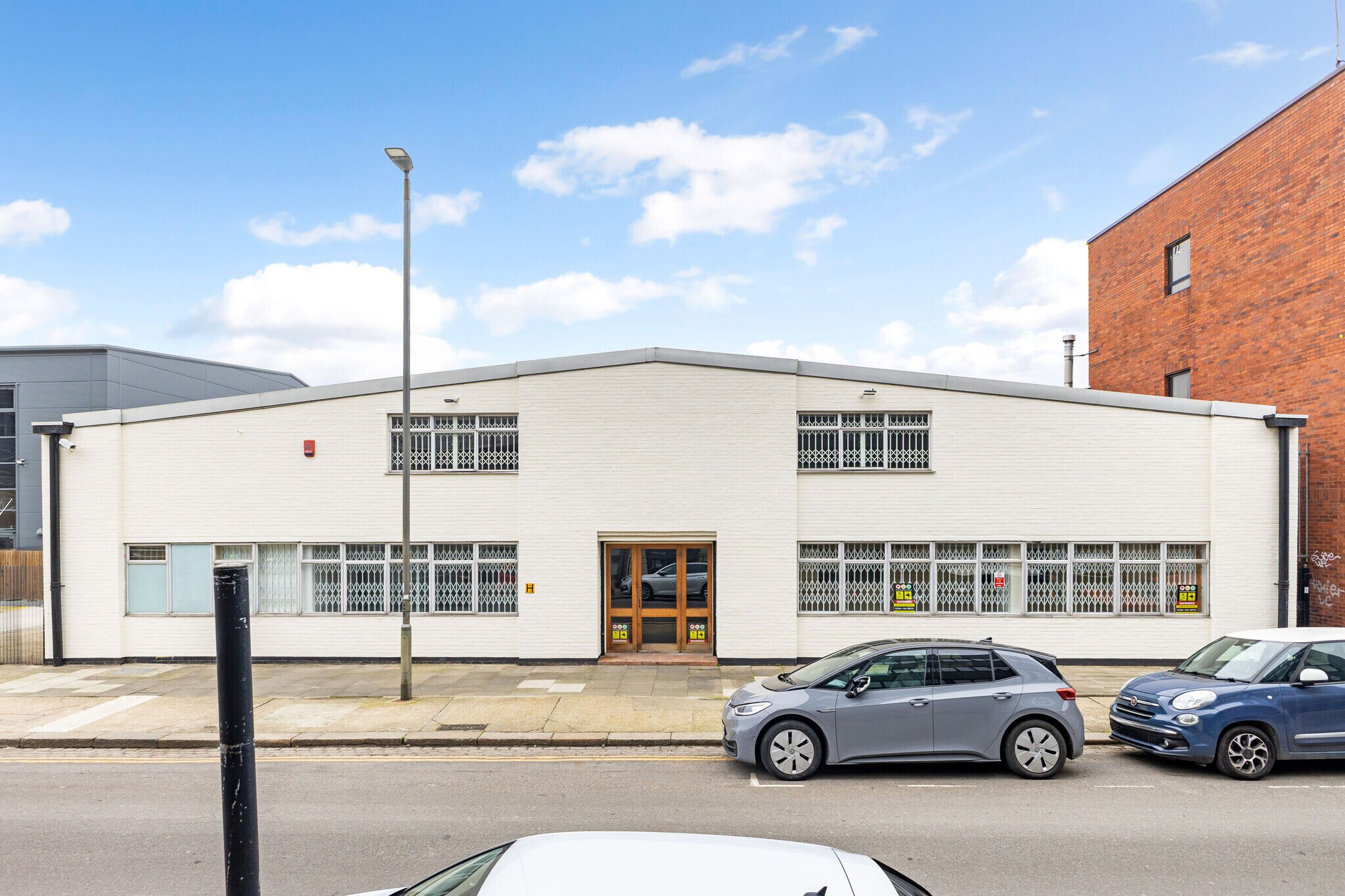 30 Lydden Rd, London for lease Primary Photo- Image 1 of 8