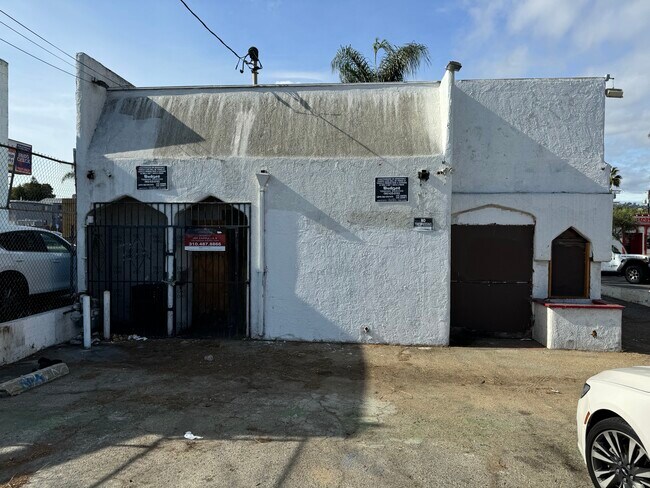 Plus de détails pour 228 N Gaffey St, San Pedro, CA - Commerce de détail à vendre