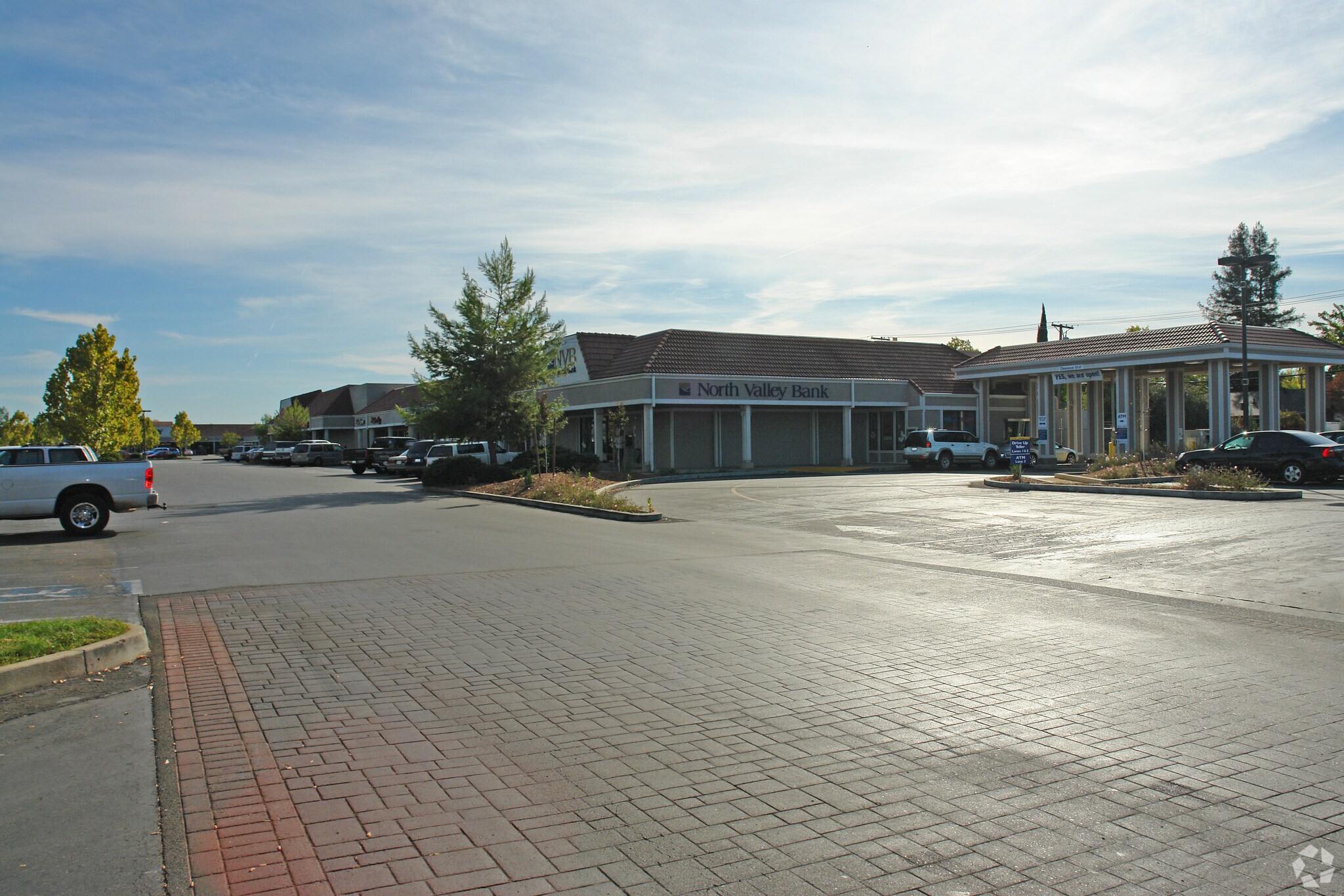 6392-6512 Westside Rd, Redding, CA for lease Building Photo- Image 1 of 56