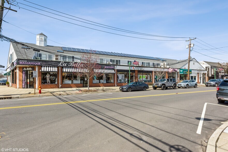 1000 Park Blvd, Massapequa Park, NY à louer - Photo du bâtiment - Image 3 de 6