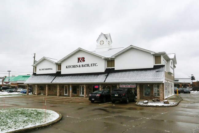 More details for 8452-8454 E Washington St, Chagrin Falls, OH - Retail for Lease