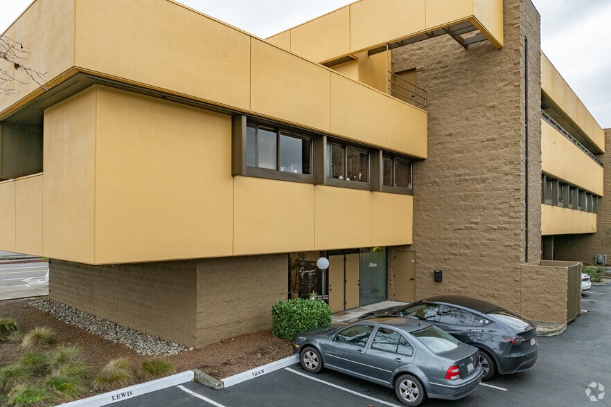 Downtown Santa Rosa, Santa Rosa, CA for lease - Building Photo - Image 2 of 4