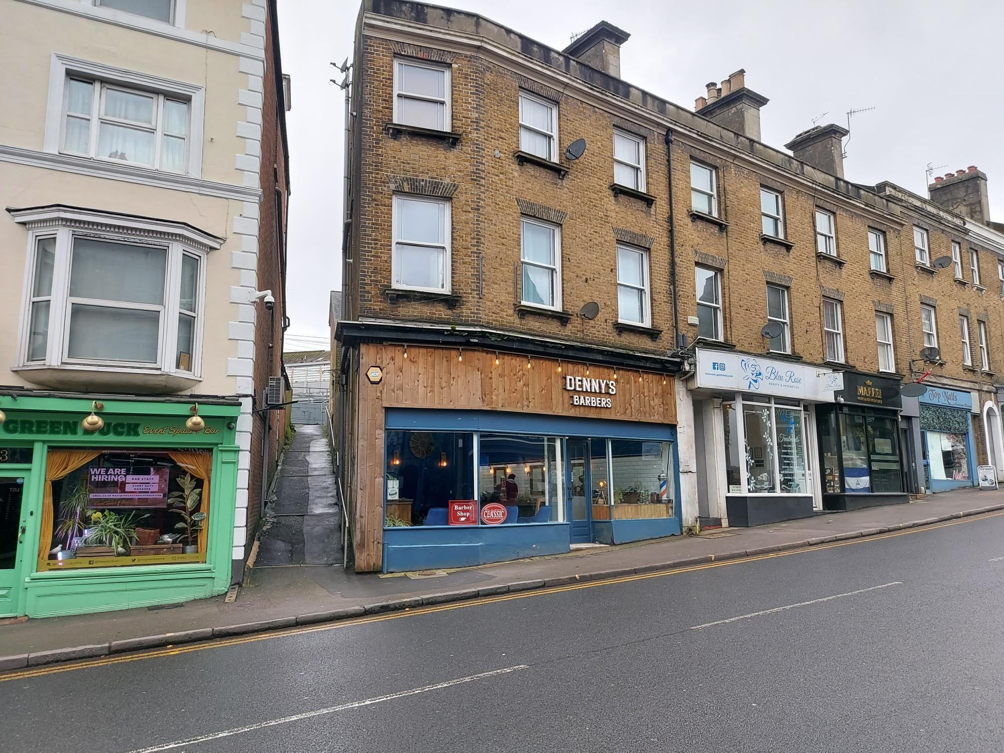 55-57 Grosvenor Rd, Tunbridge Wells for sale Building Photo- Image 1 of 5