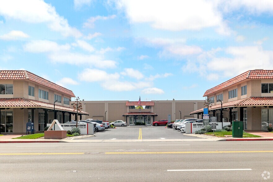 2060 Walsh Ave, Santa Clara, CA à louer - Photo du bâtiment - Image 3 de 26