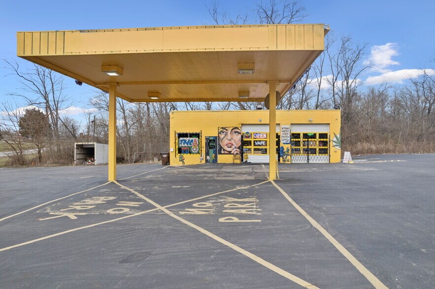 10984 State Route 28, Blanchester, OH à vendre - Photo du bâtiment - Image 2 de 21
