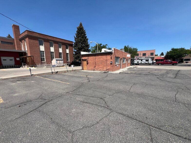 513 E Main St, Riverton, WY for sale - Building Photo - Image 2 of 26