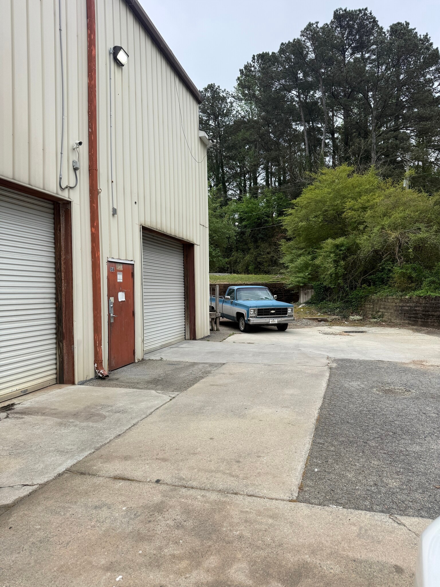 840 Shallowford Rd, Kennesaw, GA for lease Interior Photo- Image 1 of 13